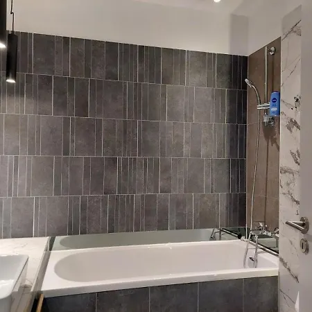 Apart Boutique 2 Coresi Central Брашов