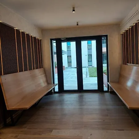 Apart Boutique 2 Coresi Central Апартаменти Брашов